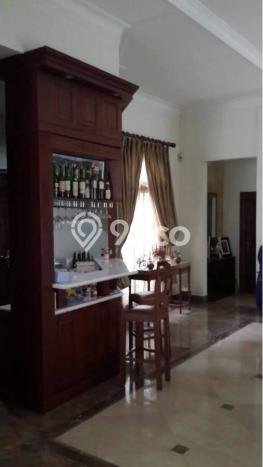 Rumah Elit Modern Tanpa Renovasi di Pondok Indah Jakarta Selatan Rumah Elit Modern Tanpa Renovasi di Pondok Indah Jakarta Selatan