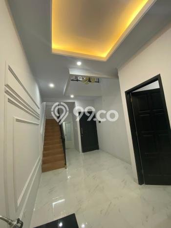 Siap Huni Rumah Mewah 3 Kamar di Jagakarsa Dekat ke Mana Saja Siap Huni Rumah Mewah 3 Kamar di Jagakarsa Dekat ke Mana Saja