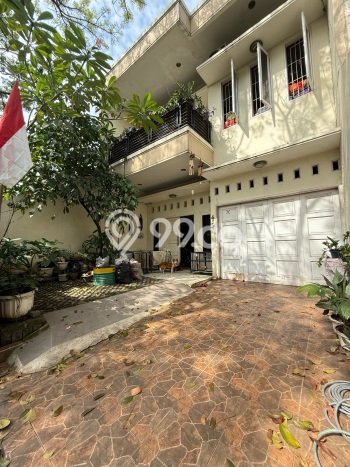 Jual Rumah Luas Megah Dengan View Eksklusif di Joglo, Jakarta Barat Jual Rumah Luas Megah Dengan View Eksklusif di Joglo, Jakarta Barat