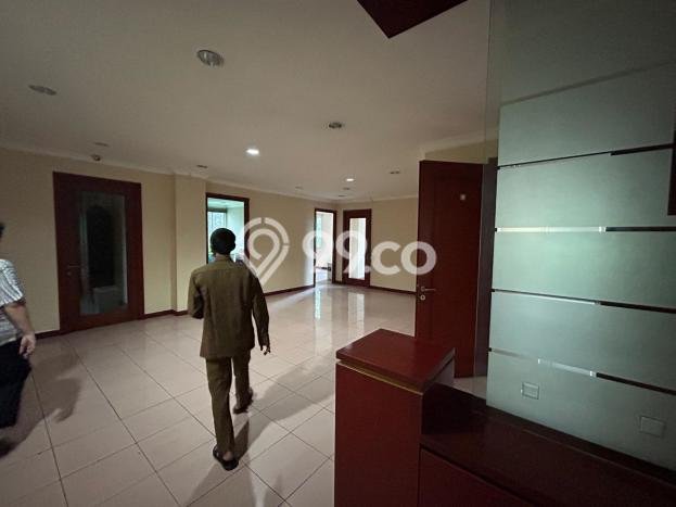 Kantor Dijual di Grogol Petamburan Jakarta Barat dengan Luas Bangunan 3317m2 Kantor Dijual di Grogol Petamburan Jakarta Barat dengan Luas Bangunan 3317m2