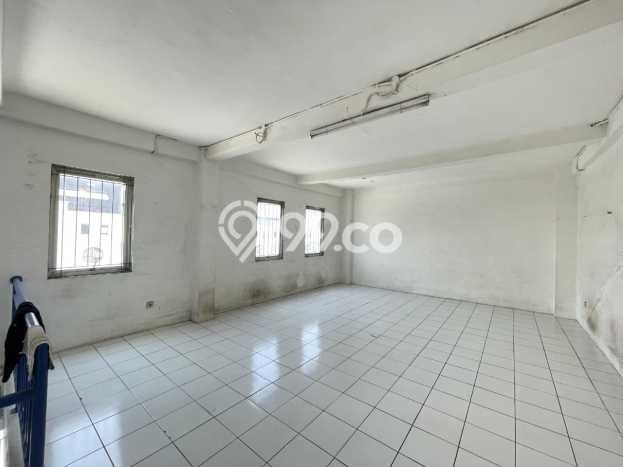 Gudang Bagus Dijual LB 491m2 Lokasi Strategis Jakarta Utara Area Cocok untuk Berbisnis Gudang Bagus Dijual LB 491m2 Lokasi Strategis Jakarta Utara Area Cocok untuk Berbisnis