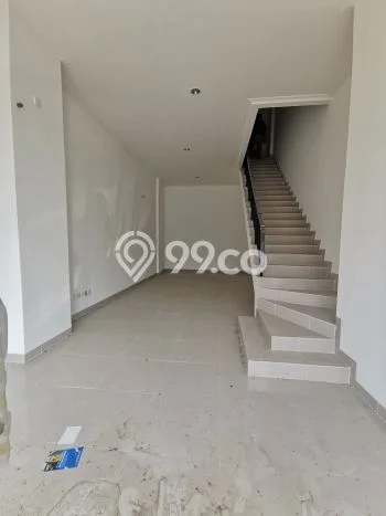 Disewakan Ruko di Kawasan Ramai Pantai Indah Kapuk 2 Luas 135m2 Disewakan Ruko di Kawasan Ramai Pantai Indah Kapuk 2 Luas 135m2