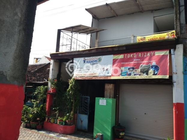 Kesempatan Memiliki Properti di Pusat Kota Gayungan, Surabaya - 6 Kamar Tidur Kesempatan Memiliki Properti di Pusat Kota Gayungan, Surabaya - 6 Kamar Tidur