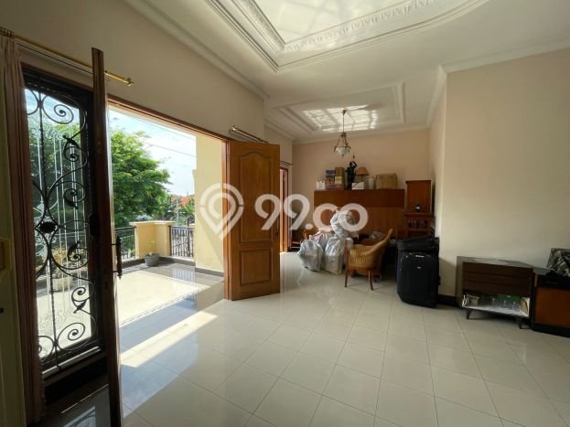 Rumah Exclusive 4 KT 3 KM di Kompleks Perumahan , Surabaya Rumah Exclusive 4 KT 3 KM di Kompleks Perumahan , Surabaya