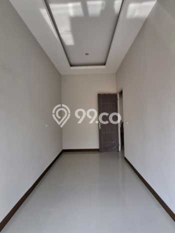Dijual Cepat Rumah Bagus Siap Huni LB 140m2 di Wiyung, Surabaya Dijual Cepat Rumah Bagus Siap Huni LB 140m2 di Wiyung, Surabaya