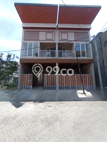 Dijual Cepat Rumah Bagus Siap Huni LB 140m2 di Wiyung, Surabaya Dijual Cepat Rumah Bagus Siap Huni LB 140m2 di Wiyung, Surabaya