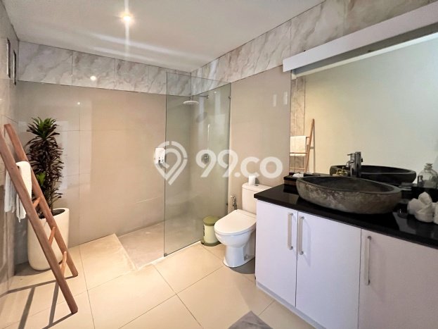 SEWA TERBAIK! Vila di , Luas 0m2m², Lingkungan Nyaman SEWA TERBAIK! Vila di , Luas 0m2m², Lingkungan Nyaman