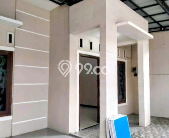 Rumah Strategis Modern Lb 105m2 di Buduran, Sidoarjo Rumah Strategis Modern Lb 105m2 di Buduran, Sidoarjo