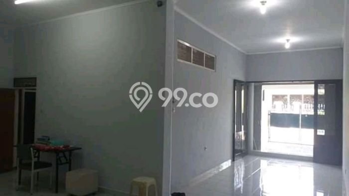 Jual Rumah Bagus Siap Huni LB 180m2 di Sidoarjo, Sidoarjo Jual Rumah Bagus Siap Huni LB 180m2 di Sidoarjo, Sidoarjo