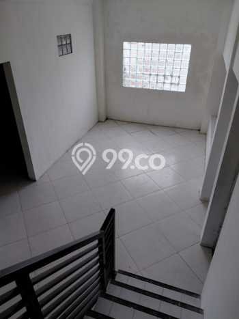Lokasi Strategis! Dijual Komersial Bisnis di Kebomas, Gresik Kondisi Baik Lokasi Strategis! Dijual Komersial Bisnis di Kebomas, Gresik Kondisi Baik