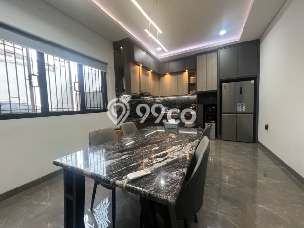 Rumah Minimalis 3 KT di Kav DKI Jakarta Barat Semi Furnished Rumah Minimalis 3 KT di Kav DKI Jakarta Barat Semi Furnished