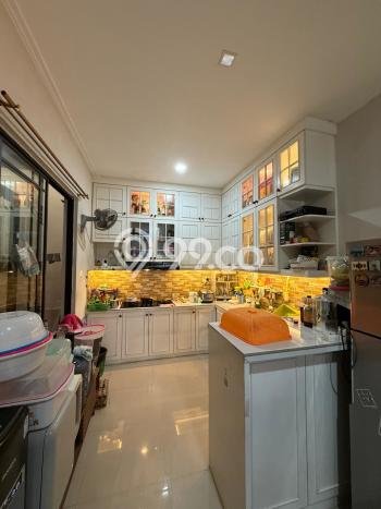 Rumah Mewah Dijual LT 108m2 di Cipondoh, Tangerang Rumah Mewah Dijual LT 108m2 di Cipondoh, Tangerang
