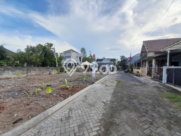 Rumah Modern LB/LT 37m2/57m2 Dijual di Sambiroto, Semarang Rumah Modern LB/LT 37m2/57m2 Dijual di Sambiroto, Semarang