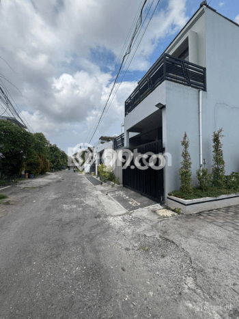 Disewakan Cepat Rumah Kondisi Bagus di Kawasan Panjer, Denpasar Disewakan Cepat Rumah Kondisi Bagus di Kawasan Panjer, Denpasar