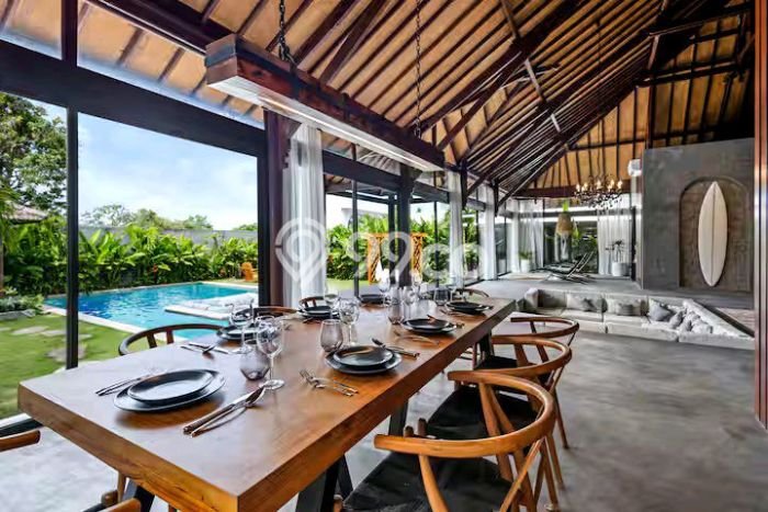 Vila Kawasan , Ukuran 640m2m², Ideal untuk tempat tinggal keluarga Vila Kawasan , Ukuran 640m2m², Ideal untuk tempat tinggal keluarga