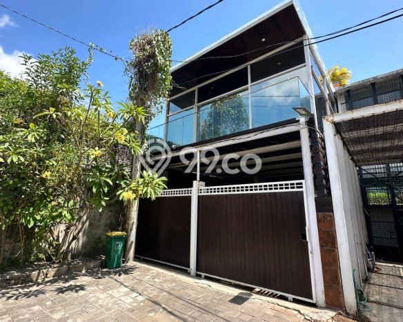 For Sale Vila Kawasan , Luas 206m2m², Lingkungan Nyaman For Sale Vila Kawasan , Luas 206m2m², Lingkungan Nyaman
