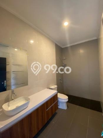 Rumah Bagus Disewakan di Setiabudi, Bandung LT 2200m2, LB 500m2 Rumah Bagus Disewakan di Setiabudi, Bandung LT 2200m2, LB 500m2