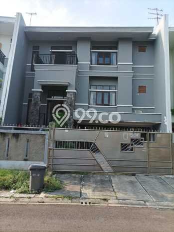 For Sale Rumah Mewah Exclusive di Kelapa Gading, Jakarta Utara For Sale Rumah Mewah Exclusive di Kelapa Gading, Jakarta Utara