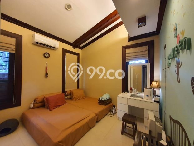 Rumah Mewah LB 350m2 Siap Pakai Desain Elegan di Pulomas, Jakarta Timur Rumah Mewah LB 350m2 Siap Pakai Desain Elegan di Pulomas, Jakarta Timur