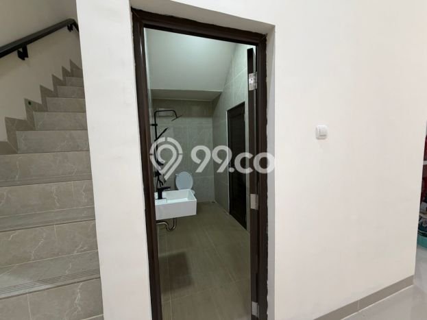 Dijual Rumah Premium dengan Fasilitas Sekitar Lengkap di Kelapa Gading, Jakarta Utara Dijual Rumah Premium dengan Fasilitas Sekitar Lengkap di Kelapa Gading, Jakarta Utara