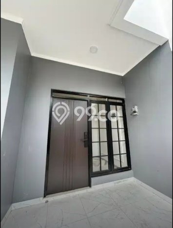 Hunian Strategis 4 KT LB 145m2 Kondisi Bagus di Turangga Hunian Strategis 4 KT LB 145m2 Kondisi Bagus di Turangga