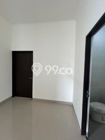 Hunian Strategis 4 KT LB 145m2 Kondisi Bagus di Turangga Hunian Strategis 4 KT LB 145m2 Kondisi Bagus di Turangga