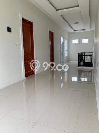 Rumah Strategis Modern Lb 170m2 di Kiaracondong, Bandung Rumah Strategis Modern Lb 170m2 di Kiaracondong, Bandung