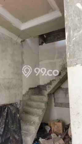 Rumah Nyaman 2 KT LB 36m2 Kondisi Bagus di Medokan Ayu Rumah Nyaman 2 KT LB 36m2 Kondisi Bagus di Medokan Ayu