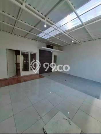 Rumah Modern 3 KT di Banyu Urip Surabaya Unfurnished Rumah Modern 3 KT di Banyu Urip Surabaya Unfurnished