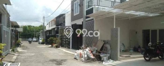 Rumah Modern 3 KT di Banyu Urip Surabaya Unfurnished Rumah Modern 3 KT di Banyu Urip Surabaya Unfurnished