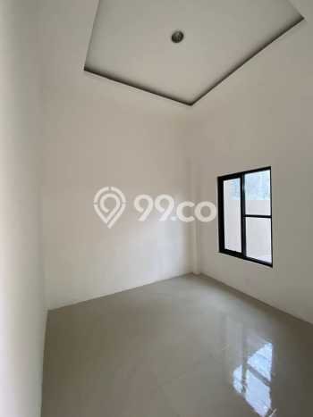 For Sale Rumah 2 Kamar Lokasi Strategis Bagus dan Strategis di Rungkut For Sale Rumah 2 Kamar Lokasi Strategis Bagus dan Strategis di Rungkut