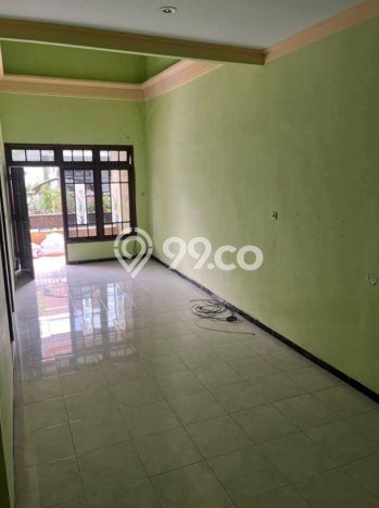 For Sale Hunian Rumah Terawat 4 KT di Babatan, Surabaya For Sale Hunian Rumah Terawat 4 KT di Babatan, Surabaya
