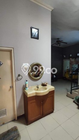 Jual Segera Rumah 7 KT 4 KM di Pakuwon City, Surabaya Jual Segera Rumah 7 KT 4 KM di Pakuwon City, Surabaya