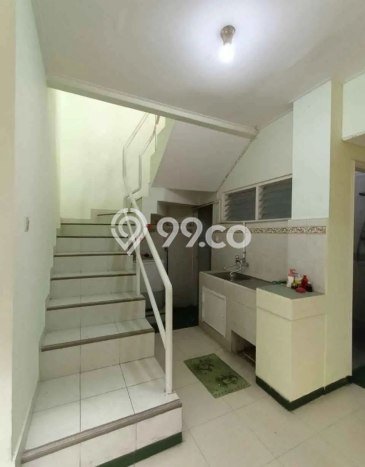 Rumah Modern 5 KT di Raya Darmo Surabaya Full Furnished Rumah Modern 5 KT di Raya Darmo Surabaya Full Furnished