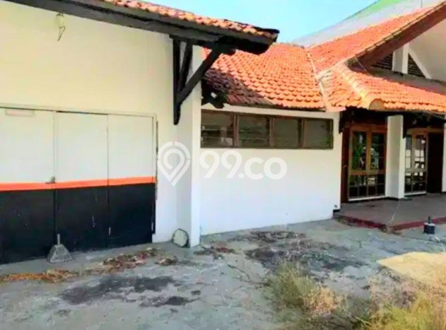 Rumah area Gayungan, Surabaya, LT 550m2m² LB 400m2m² - INVESTASI TERBAIK! Rumah area Gayungan, Surabaya, LT 550m2m² LB 400m2m² - INVESTASI TERBAIK!