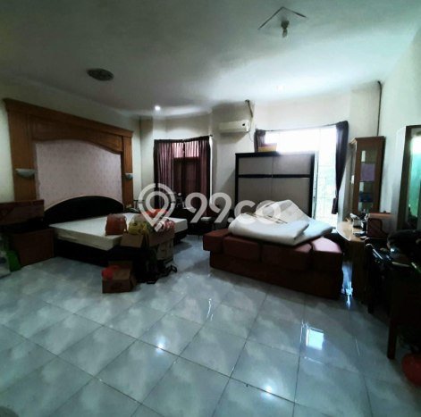 Rumah Luxury Modern Siap Huni di Raya Darmo Surabaya Rumah Luxury Modern Siap Huni di Raya Darmo Surabaya