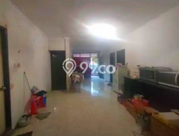PROMO SPESIAL! Rumah Siap Huni di Raya Darmo, Surabaya, Luas 252m2m² Bangunan 260m2m² PROMO SPESIAL! Rumah Siap Huni di Raya Darmo, Surabaya, Luas 252m2m² Bangunan 260m2m²