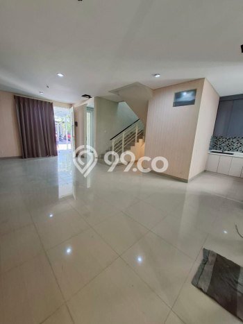 Dijual Rumah Strategis Bagus Punya 4 KT di Lakarsantri Surabaya SHM Dijual Rumah Strategis Bagus Punya 4 KT di Lakarsantri Surabaya SHM