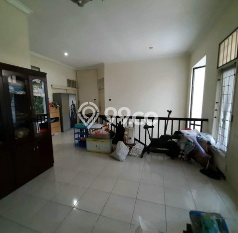 Rumah Luxury Modern Siap Huni di Raya Darmo Surabaya Rumah Luxury Modern Siap Huni di Raya Darmo Surabaya