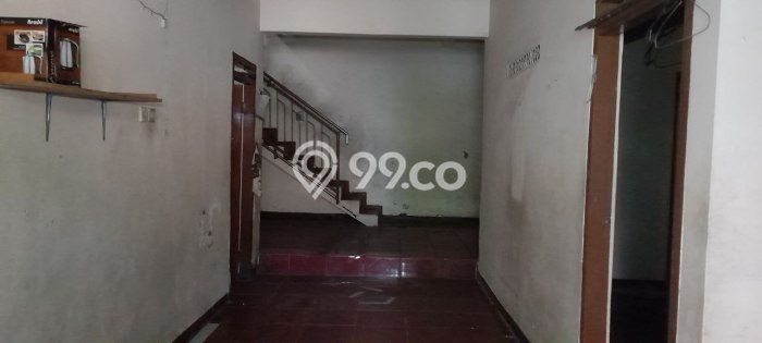Dijual Rumah 4 Kamar Lokasi Strategis Nyaman dan Strategis di Waru Dijual Rumah 4 Kamar Lokasi Strategis Nyaman dan Strategis di Waru
