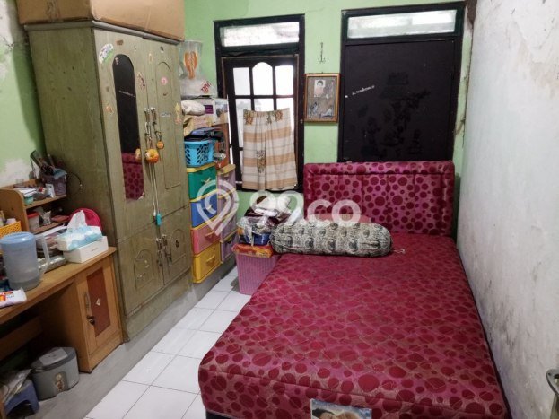 Rumah Modern Minimalis 3 KT Bisa Langsung Pindah di Rungkut Rumah Modern Minimalis 3 KT Bisa Langsung Pindah di Rungkut