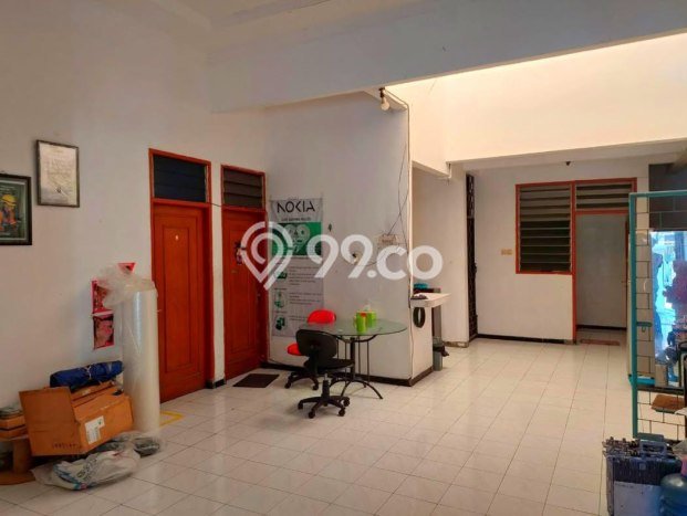Dijual Rumah Minimalis Bagus Punya 5 KT di Wonocolo Surabaya SHM Dijual Rumah Minimalis Bagus Punya 5 KT di Wonocolo Surabaya SHM