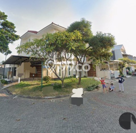 Rumah Strategis area Pakuwon City, Surabaya, LT 220m2m² LB 310m2m² - BISA KPR! Rumah Strategis area Pakuwon City, Surabaya, LT 220m2m² LB 310m2m² - BISA KPR!