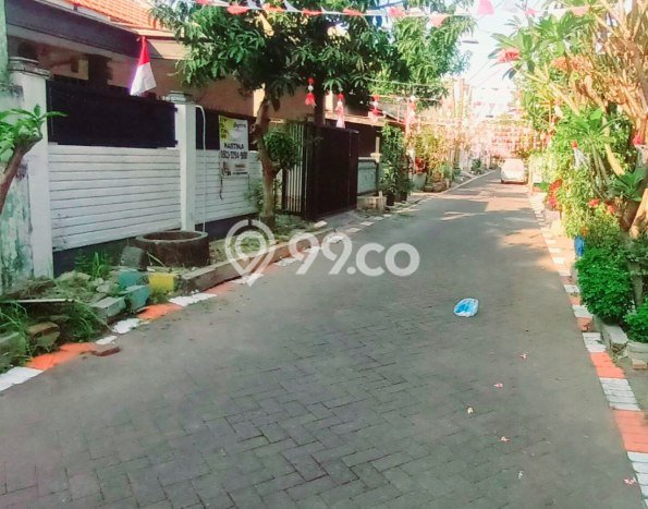 For Sale Hunian Rumah Terawat 3 Kamar di Waru, Surabaya For Sale Hunian Rumah Terawat 3 Kamar di Waru, Surabaya