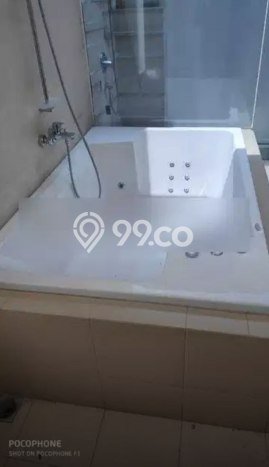 Jual Segera Rumah 6 KT 7 KM di Pakuwon City, Surabaya Jual Segera Rumah 6 KT 7 KM di Pakuwon City, Surabaya