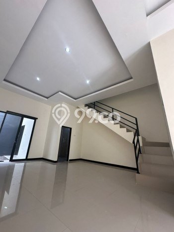 KESEMPATAN EMAS! Rumah di Tandes, Surabaya, LT 108m2m² Bangunan 140m2m² KESEMPATAN EMAS! Rumah di Tandes, Surabaya, LT 108m2m² Bangunan 140m2m²