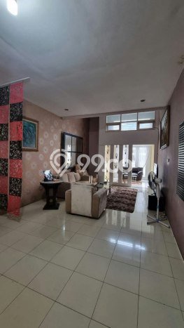 Rumah Strategis Minimalis Lb 230m2 di Waru, Sidoarjo Rumah Strategis Minimalis Lb 230m2 di Waru, Sidoarjo