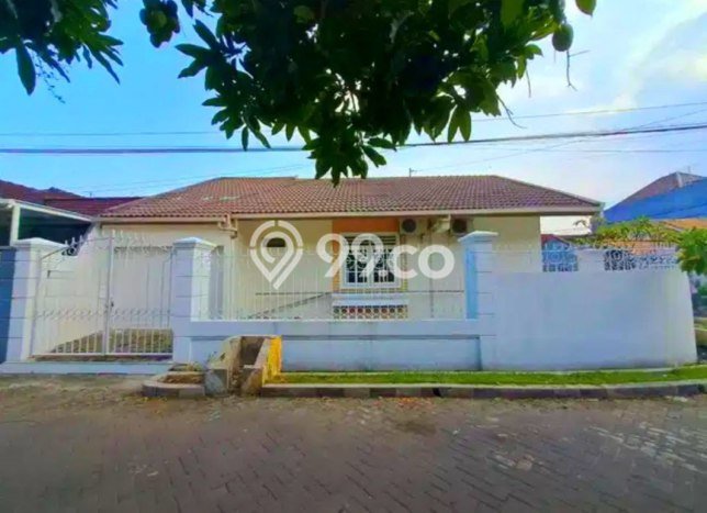 Hunian Cantik Minimalis Lb 180m2 di Mulyorejo, Surabaya Hunian Cantik Minimalis Lb 180m2 di Mulyorejo, Surabaya