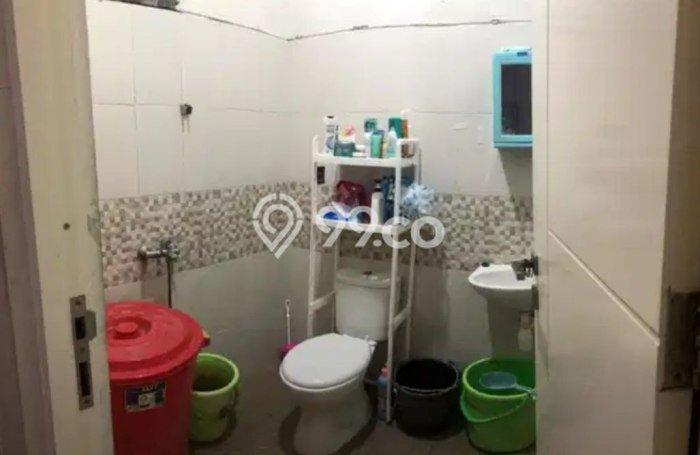 Rumah Modern Minimalis 2 KT Bisa Langsung Pindah di Taman Rumah Modern Minimalis 2 KT Bisa Langsung Pindah di Taman
