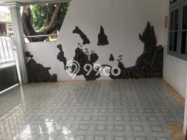 Dijual Rumah 5 Kamar Lokasi Ideal Nyaman dan Strategis di Waru Dijual Rumah 5 Kamar Lokasi Ideal Nyaman dan Strategis di Waru